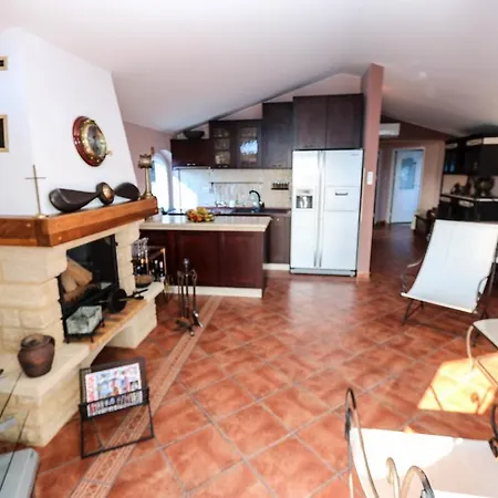 Paulina Apartmán Tribanj-Kruscica